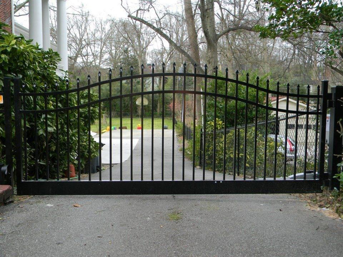 aluminum gate 1